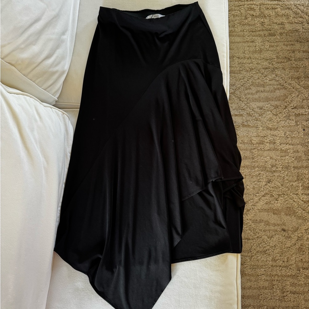 Mango flowy skirt